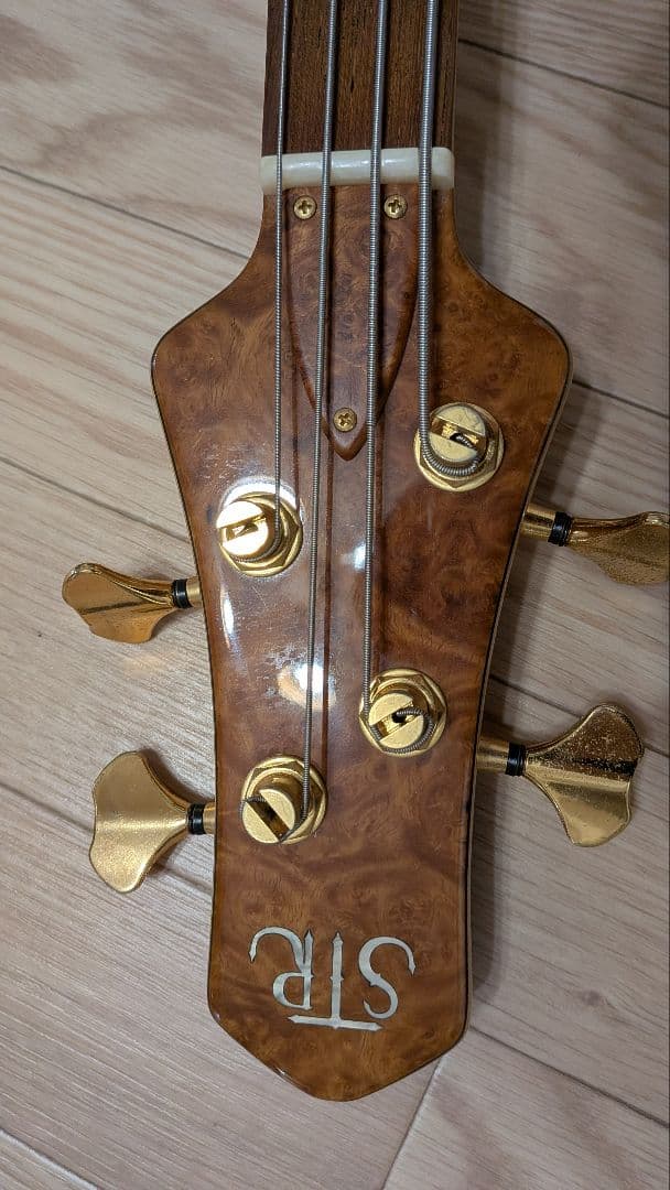 [Black Frida特値y] STR CS449 エレキベース