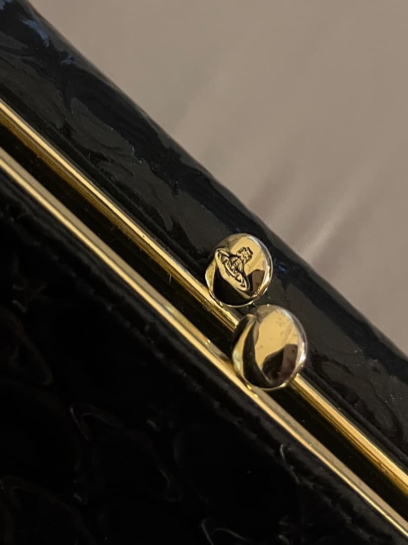 Vivienne Westwood エナメル 黒 三つ折り財布