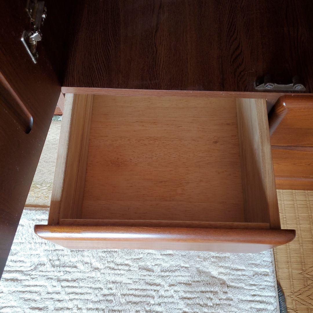 送料込み　木製　洋服箪笥