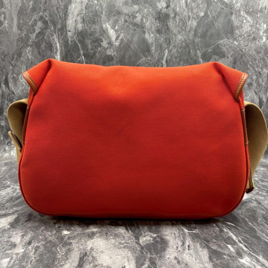 極美品✨　BRADY ariel trout メッセンジャーバッグ
