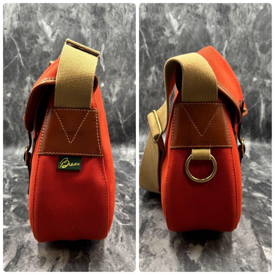 極美品✨　BRADY ariel trout メッセンジャーバッグ