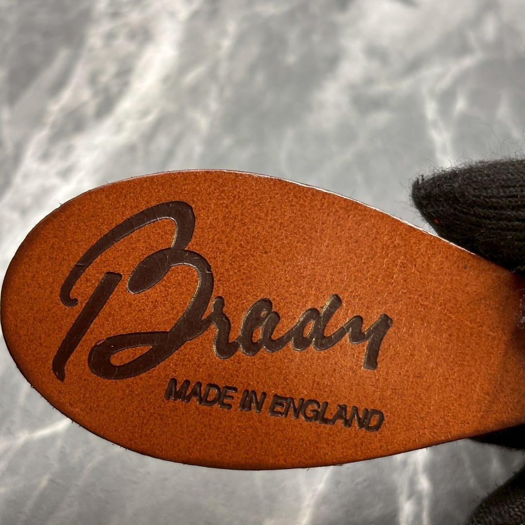 極美品✨　BRADY ariel trout メッセンジャーバッグ