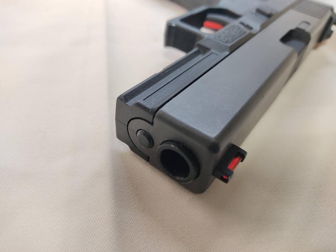 Carbon8 STRIKER 9 カーボネイト ストライカー9 Co2ガスガン