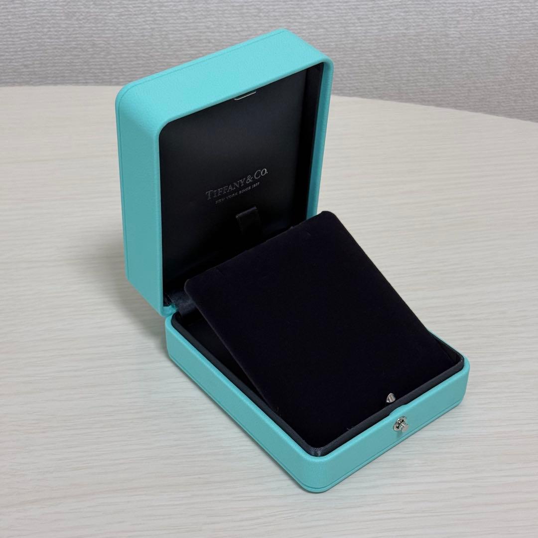 【美品】ティファニージュエリーボックス★空箱★ネックレスケース 紙袋付き