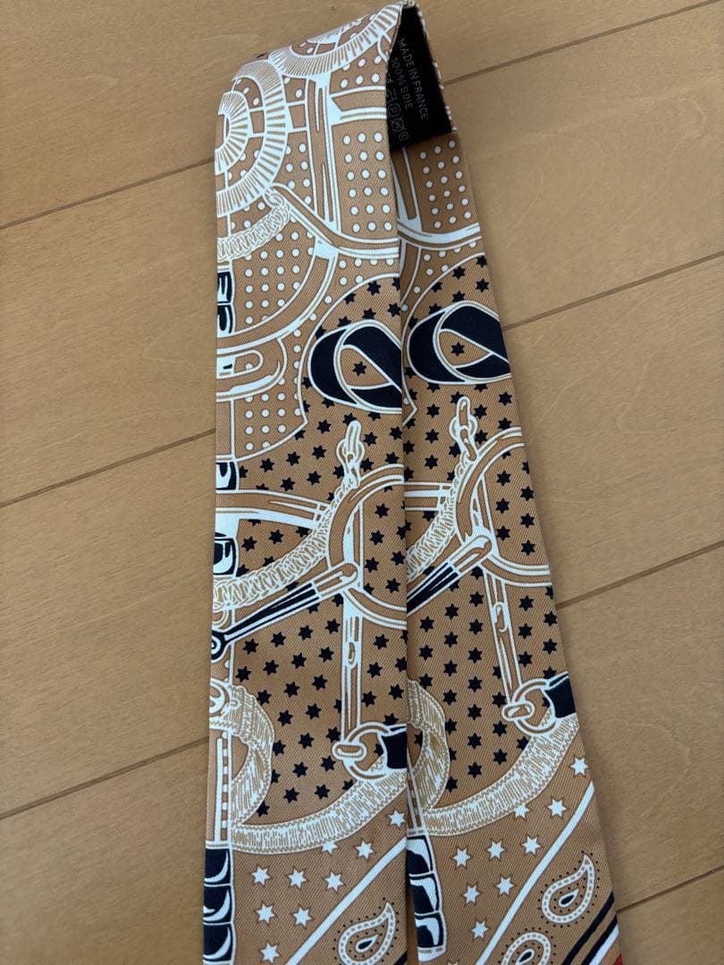 HERMES エルメス　ツイリー　エプロン　ドール　バンダナ　ペイズリー