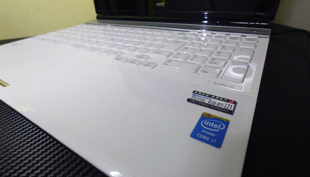 16GBCore i7タッチパネル　SSD512GB　Win11　Office
