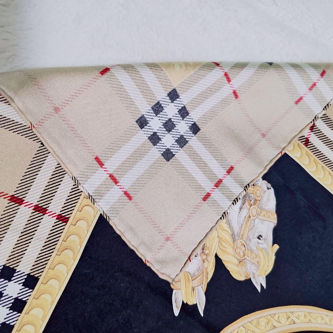極美品✨BURBERRY　大判正方形　シルクスカーフ　ホース柄　ノバチェック