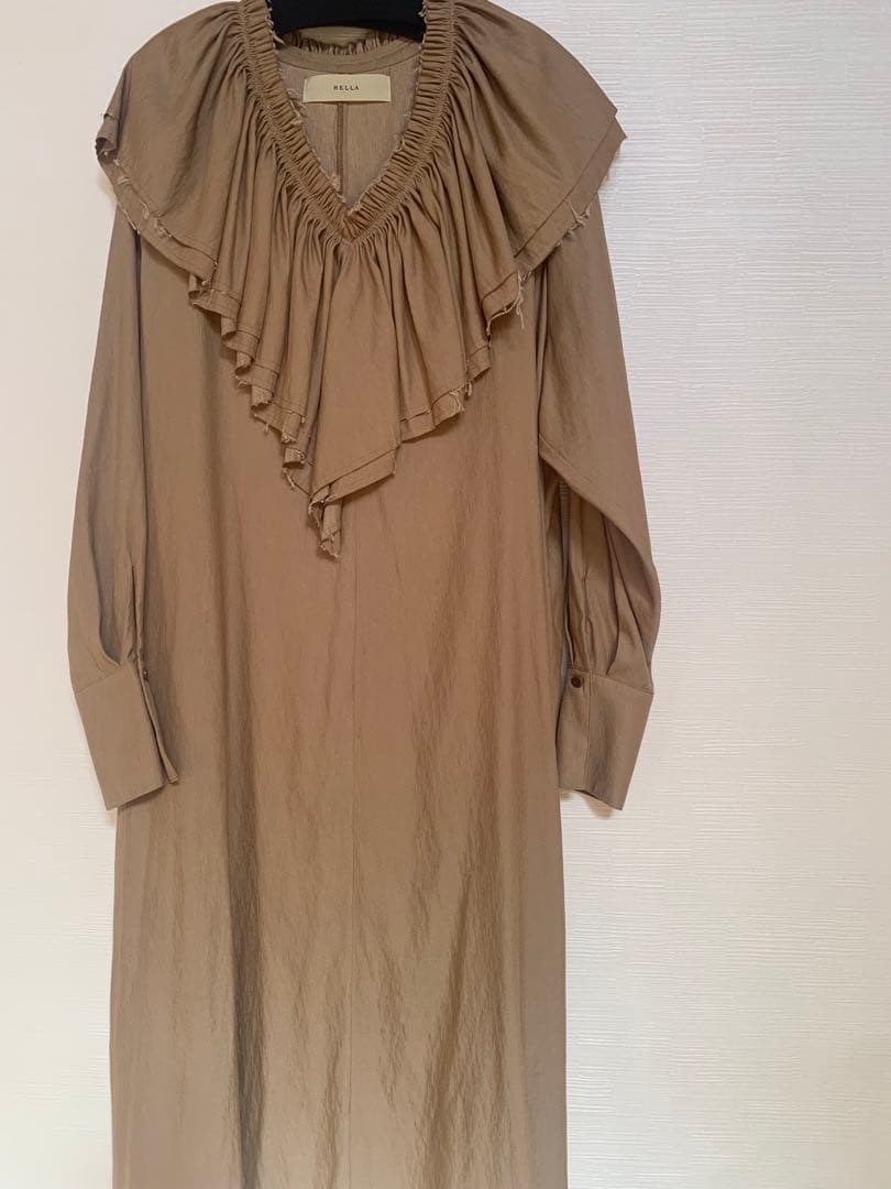 ワンピース hella RUFFLE COLLAR DRESS