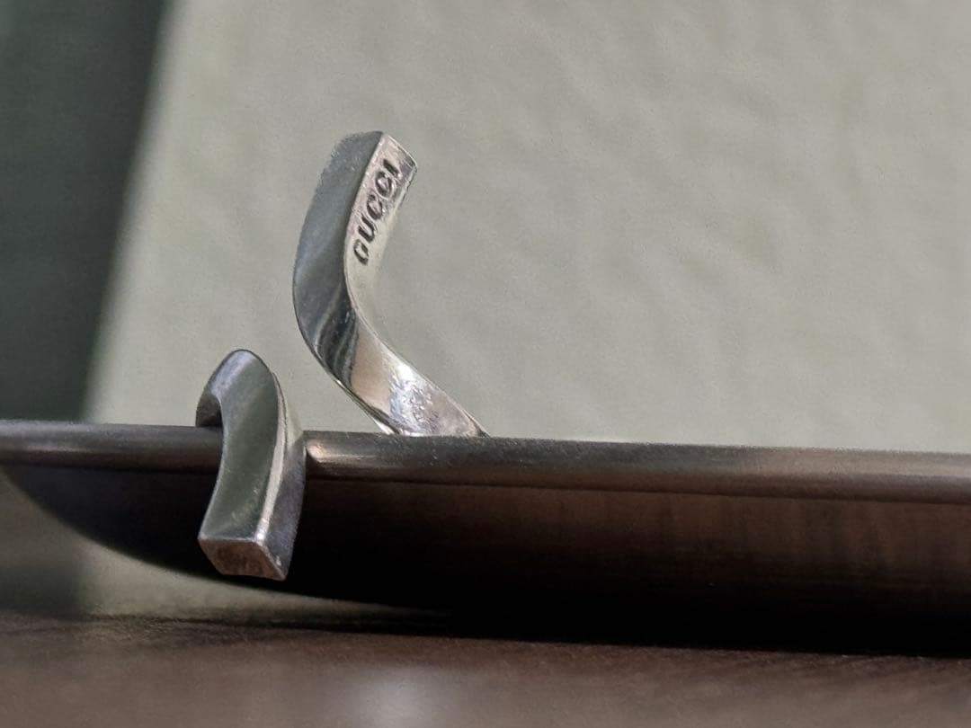GUCCI グッチ　スパイラルリング