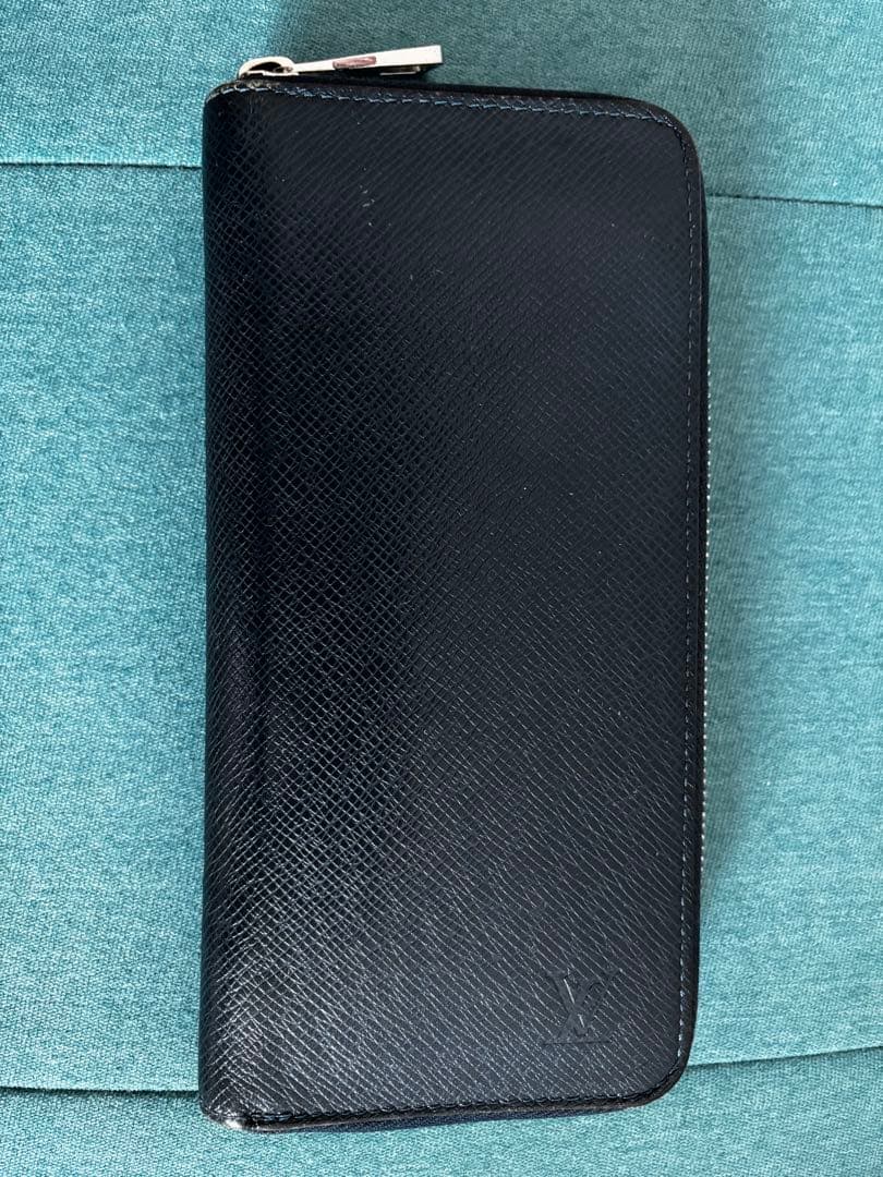 ルイヴィトン タイガ ヴェルティカル 長財布 オセアン ジッピー　M32837