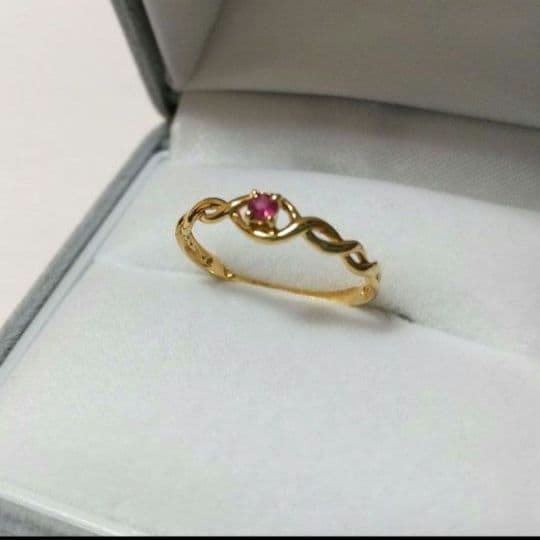 イ*奈様 K18 18金 イエローゴールド ルビーリング 指輪