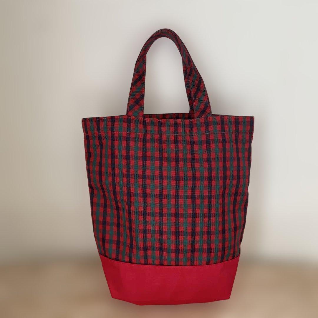 【美品】ファミリア✳︎シューズケース　レッド