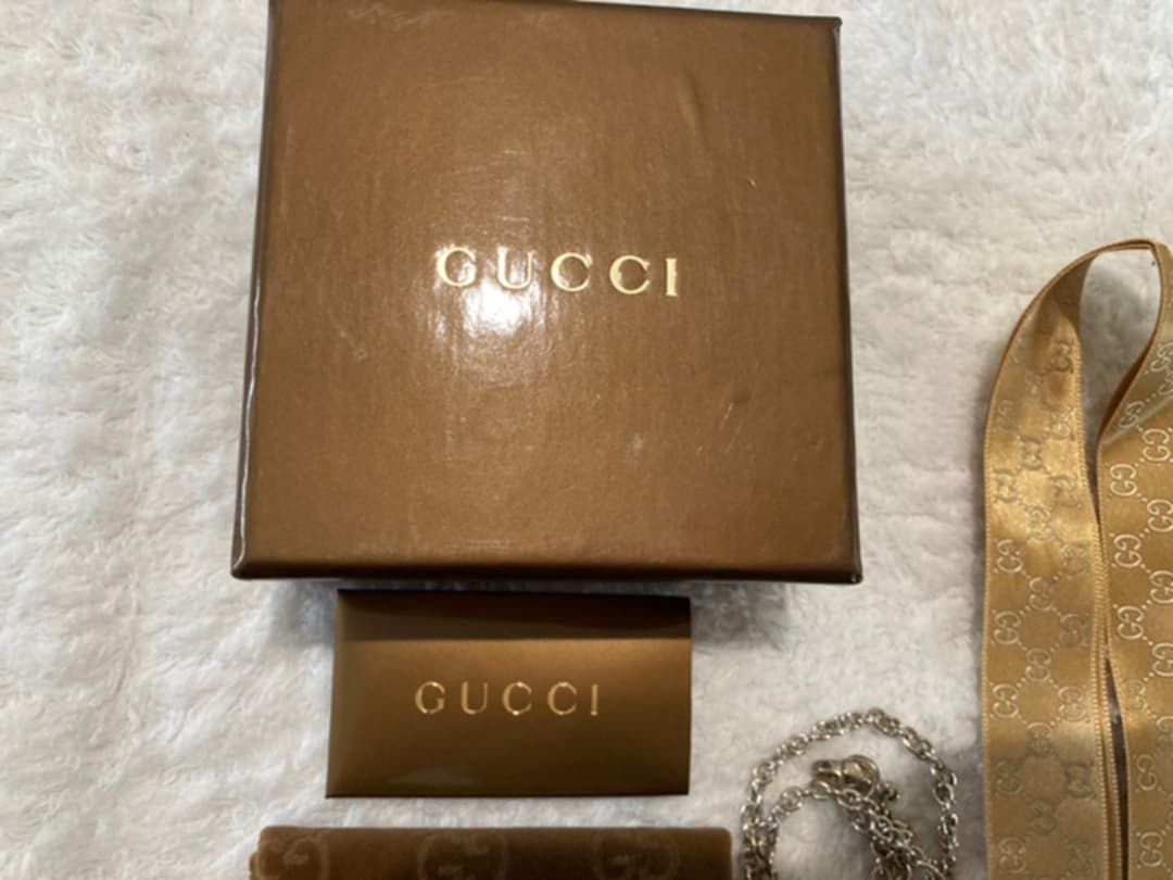 グッチ ネックレス GUCCI メンズ Gロゴ　シルバー　ペンダント シルバー