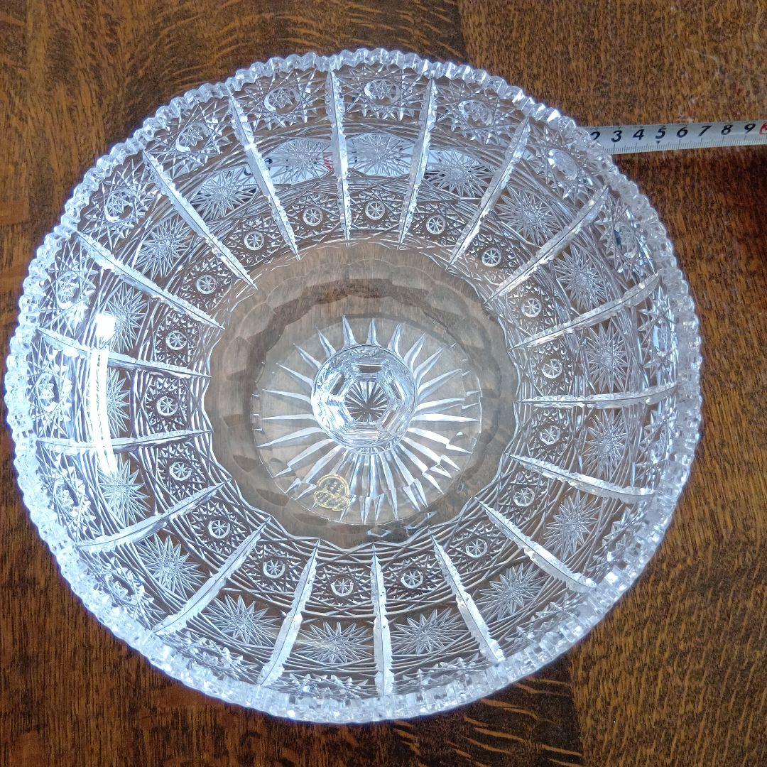 チェコのボヘミアンのクリスタルカットガラスボウル 約20cm