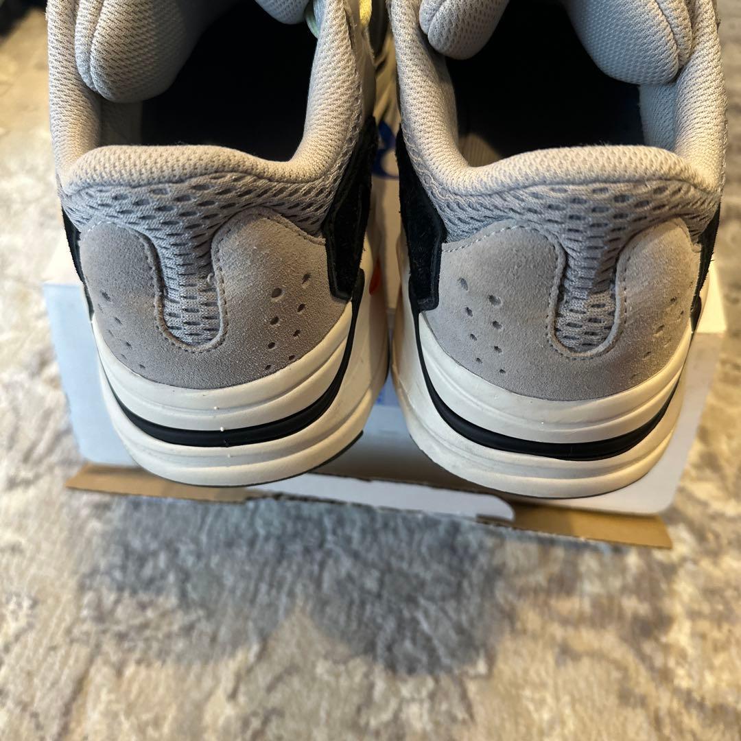 【美品】【値下げ可】Adidas Yeezy 700 wave runner