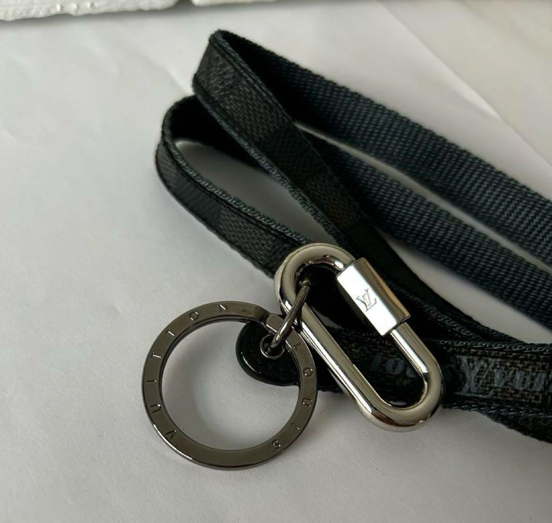 Louis Vuitton ルイヴィトン　ストラップ　ダミエ　　キーホルダー