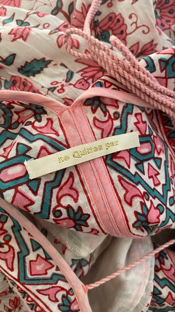 ヌキテパ エスニックプリントフレアスリーブワンピース