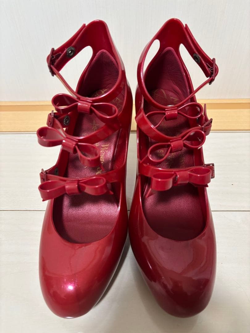 ヴィヴィアンウエストウッド メリッサコラボ　3連ストラップパンプス　赤