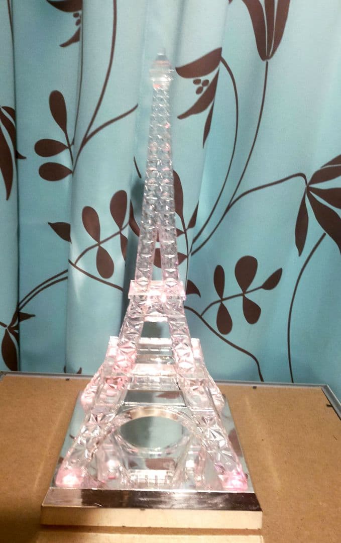 エッフェル塔クリスタル