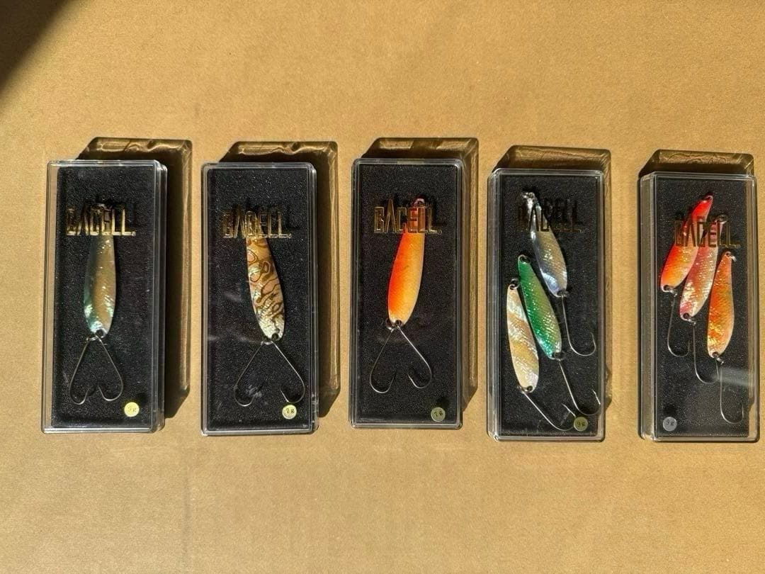 バッセルスプーンルアー 9個1セット