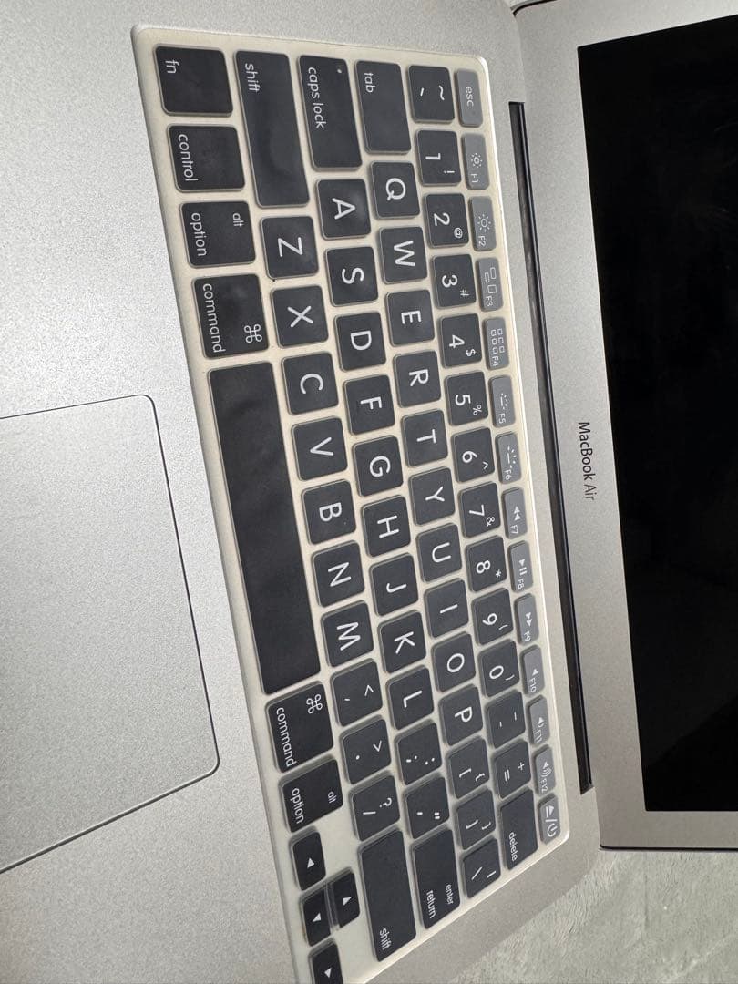 MacBook本体 Apple MacBook Air A1466