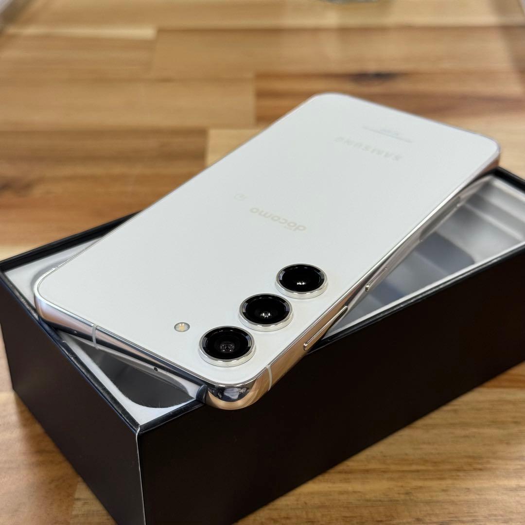 ハ*ー様 新品同様Galaxy S23 256gb SC-51D 国内版SIMフ