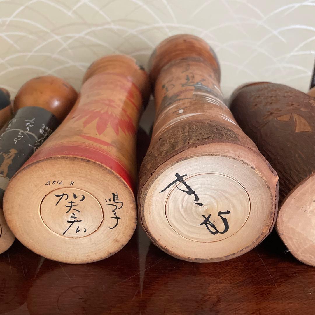 伝統的な手描き木製こけし