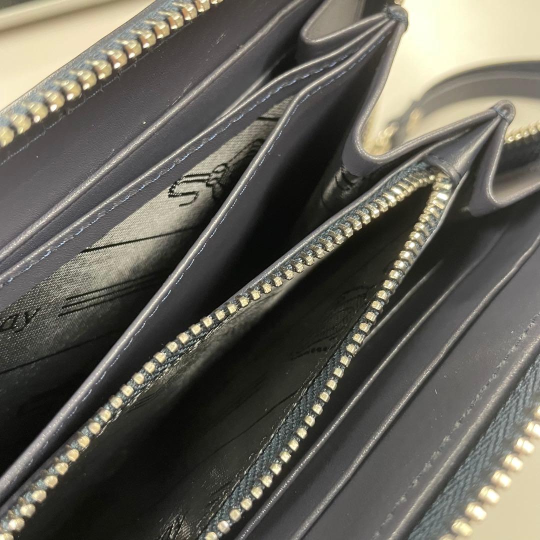 スティングレイ 長財布 ネイビー ストラップ付 大容量 本革 ラウンドファスナー