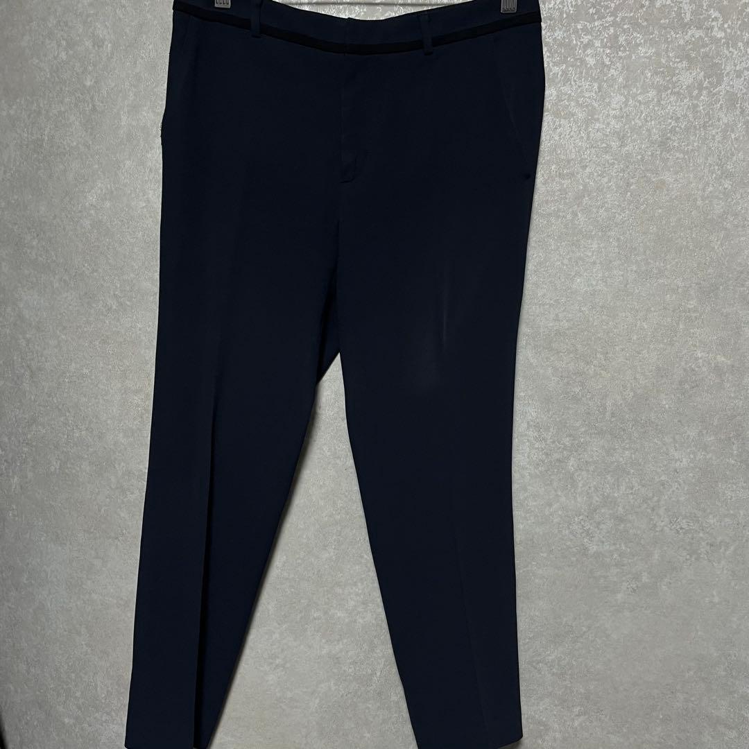 【美品】ベイジ セットアップノーカラー ジャケット CINDY シンディ　紺