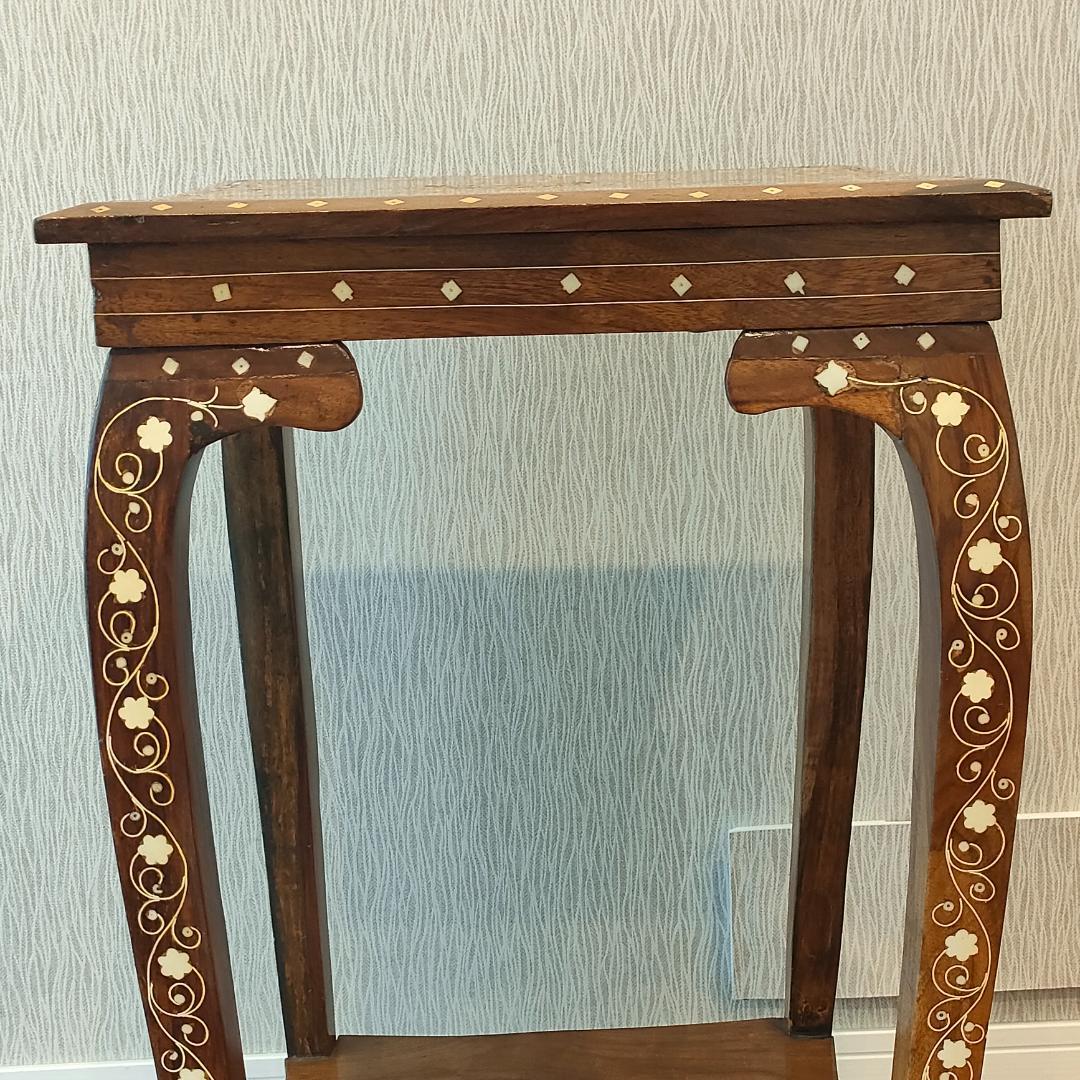 アンティーク　花台　象嵌　サイドテーブル　猫脚　棚付き