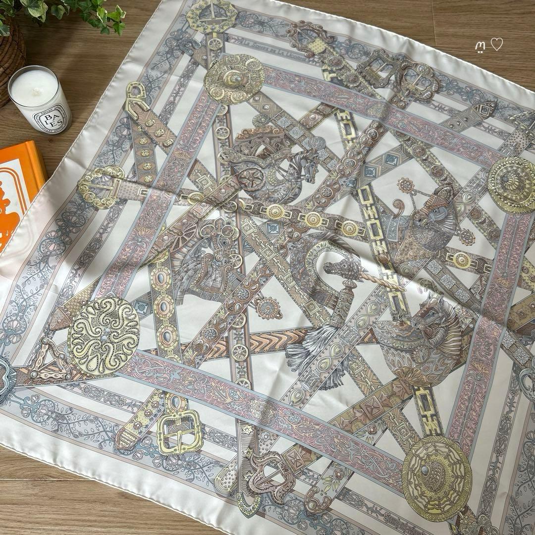 HERMESエルメス　カレ90　ユニコーンの夢想　シルクスカーフ　希少レア