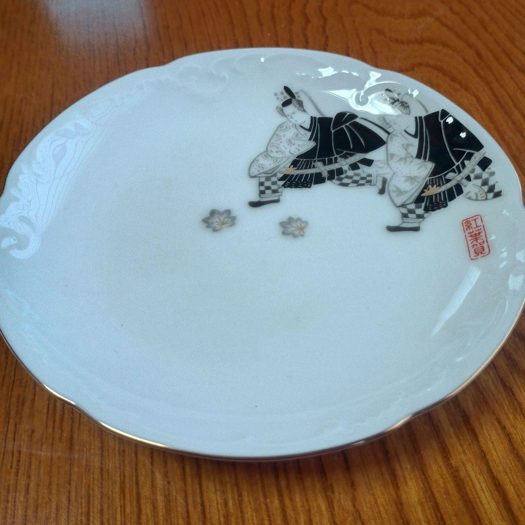 大倉陶園　源氏物語　金彩　銘々皿　桐壺／空蝉／須磨／紅葉賀／東屋　計皿5枚