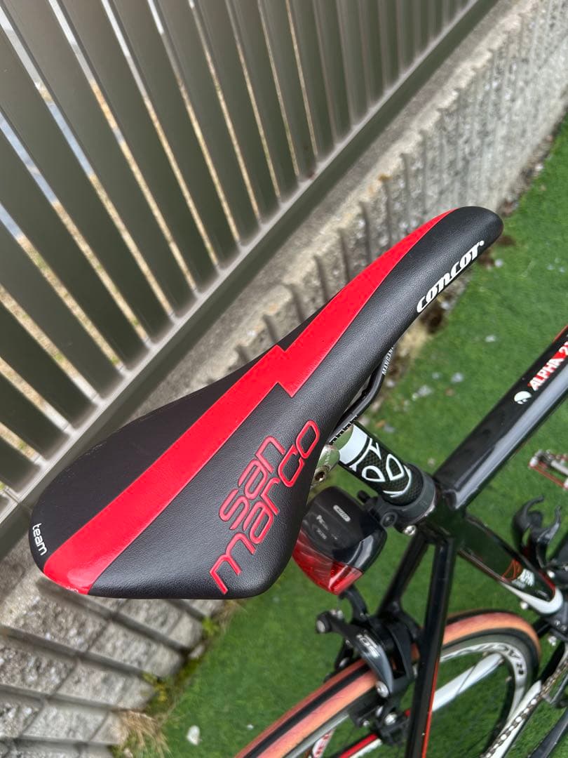 2.1 Trek Red/Black ロードバイク 中古
