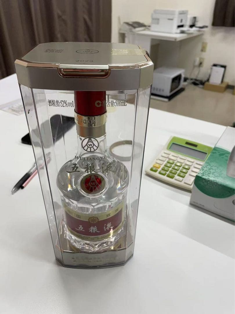 訳あり 五糧液 2023年第八代 52%Acl 500Ml