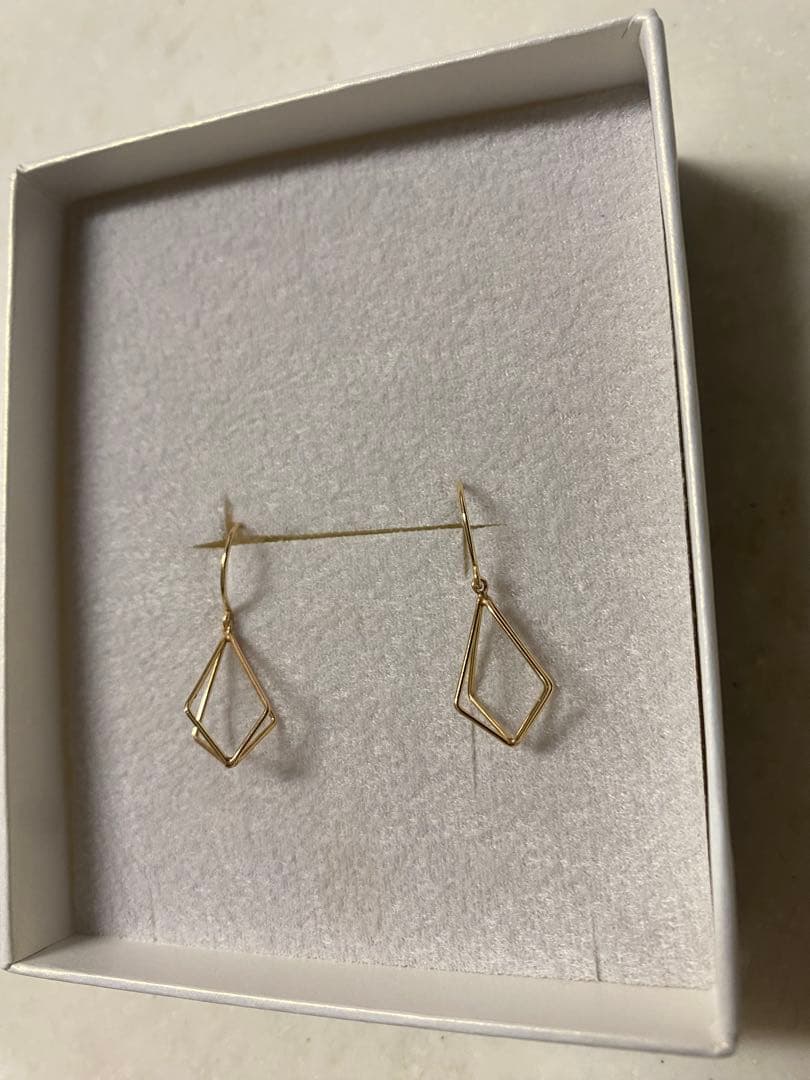Jewel closet by L&co. K18 フックピアス　新品❣️