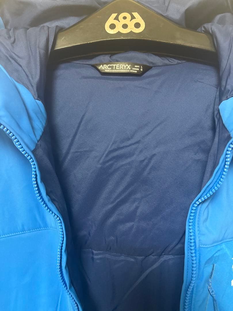 アークテリクス　Proton LT Hoody Ｌ