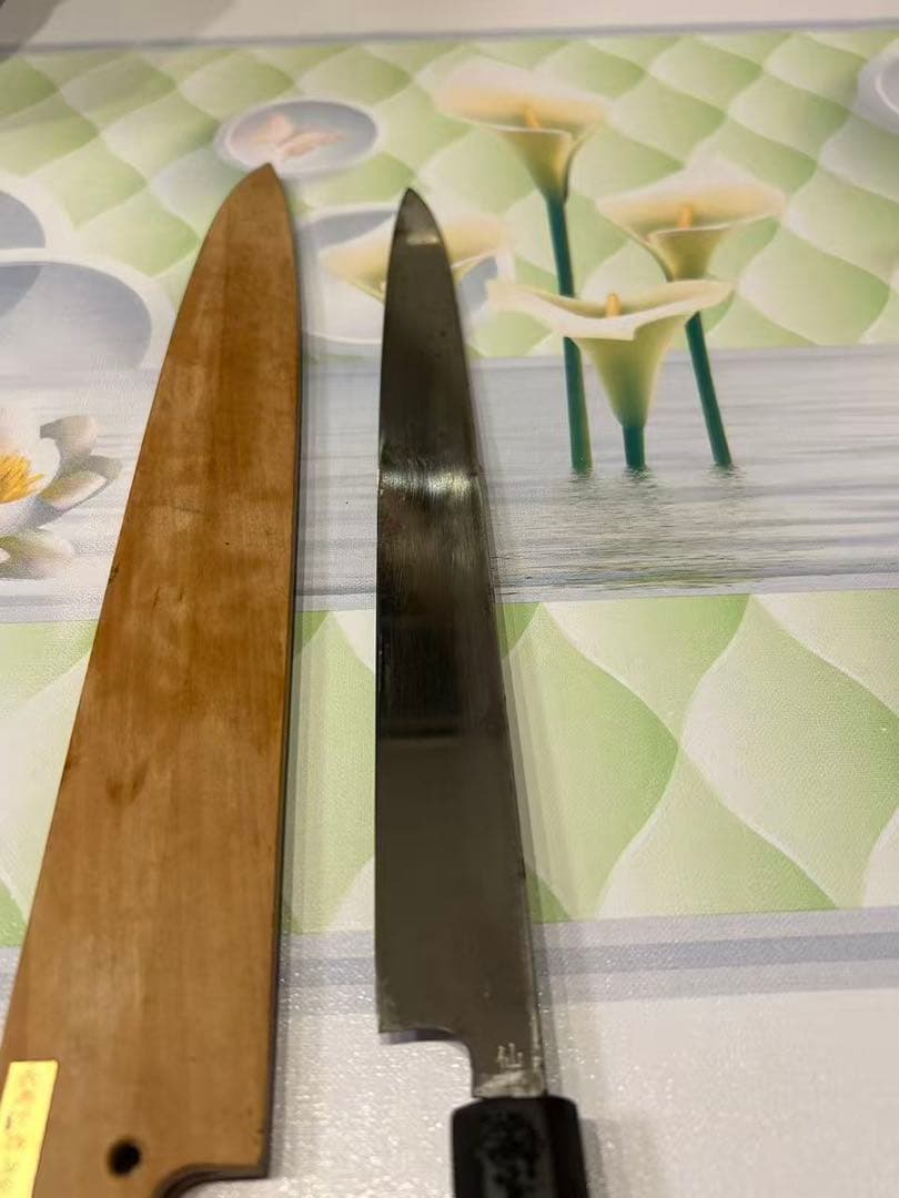 長寿 刃物。本焼 仙 日本刀の伝統。 鞘付き 纯正水烧き入れ