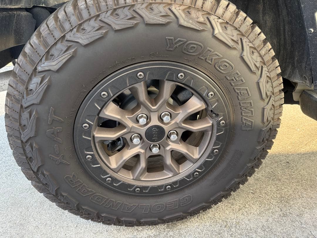 JEEP ラングラータイヤホイール５本セット純正392ホイールGEOLANDER