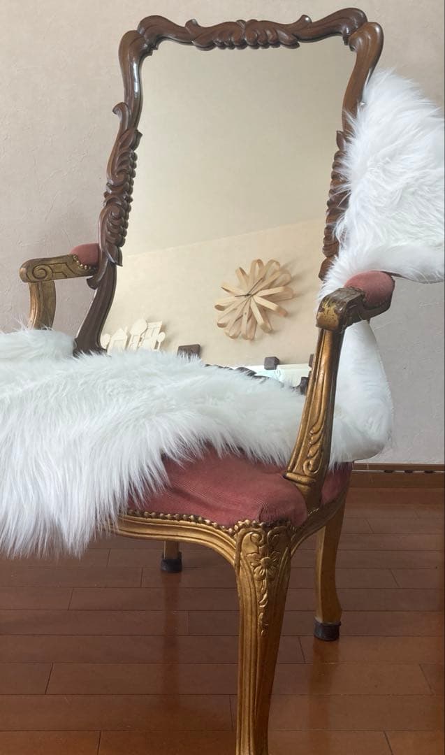 アンティーク ウォールミラー　68×48 大きめです