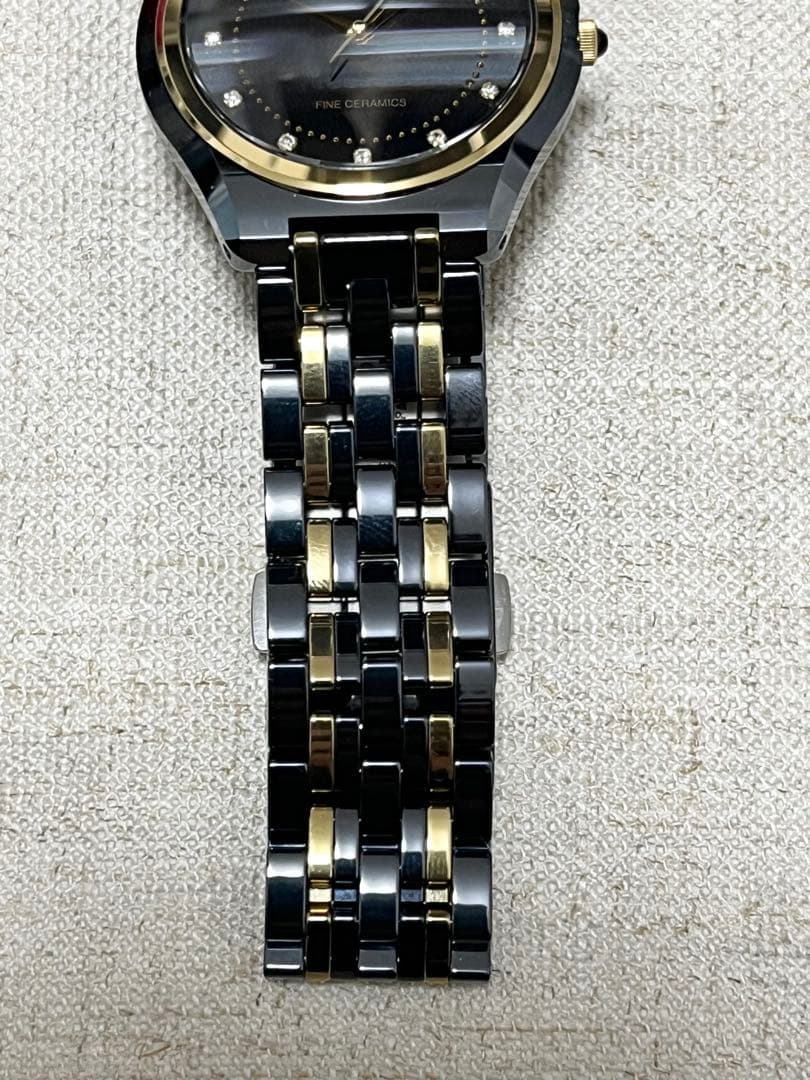 希少 美品 SEIKO LAUREL 13P ダイヤ セラミックチタン