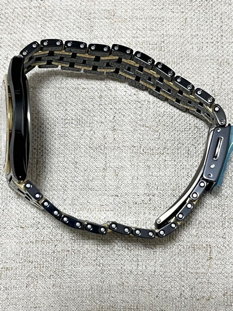 希少 美品 SEIKO LAUREL 13P ダイヤ セラミックチタン