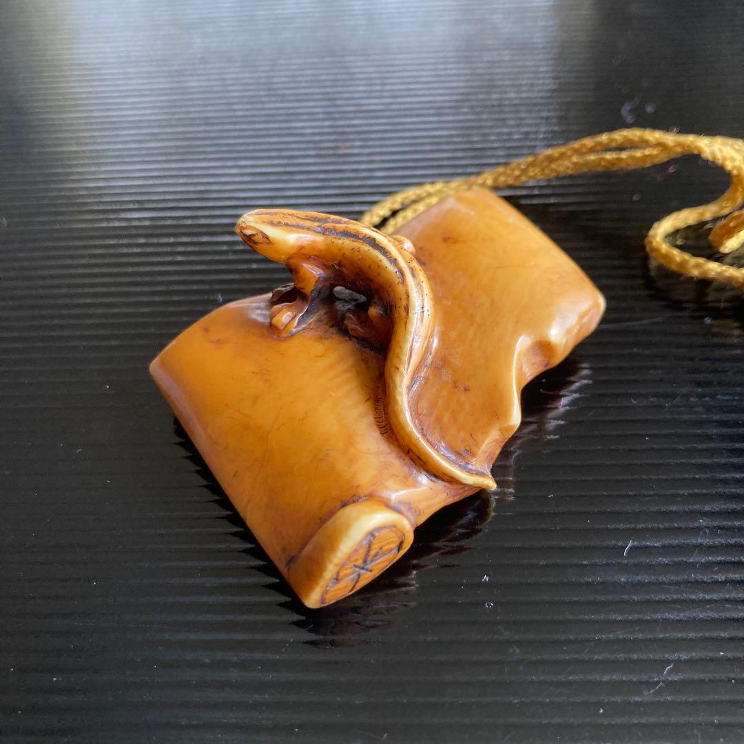 根付け　ヤモリ　玉之銘　時代物　骨董品