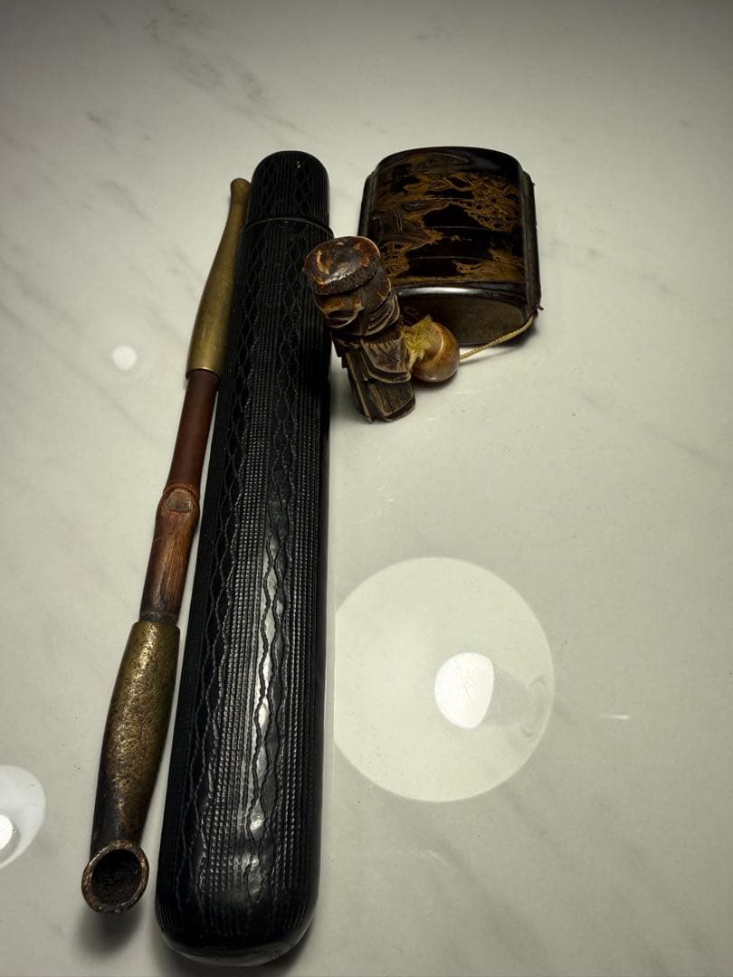 蒔絵 印籠 人物彫刻根付付