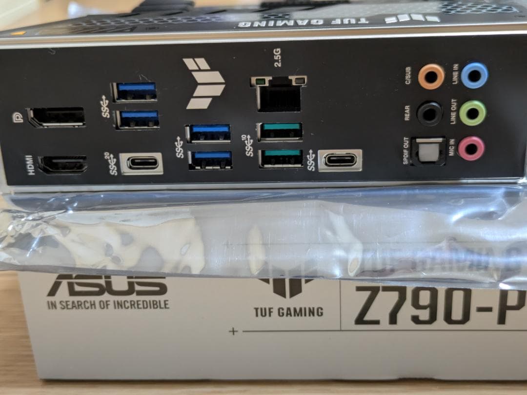ASUS TUF GAMING Z790-PLUS D4 マザーボード