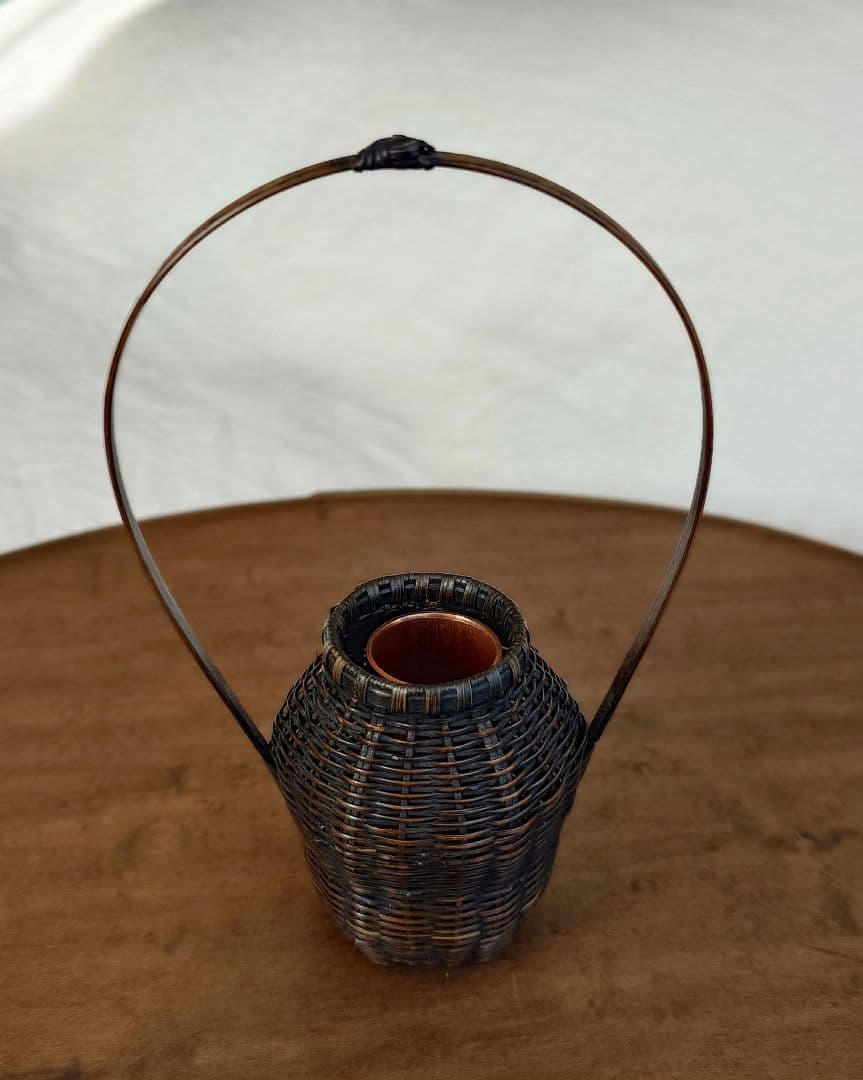 吉田佳道　小の籠V手付き