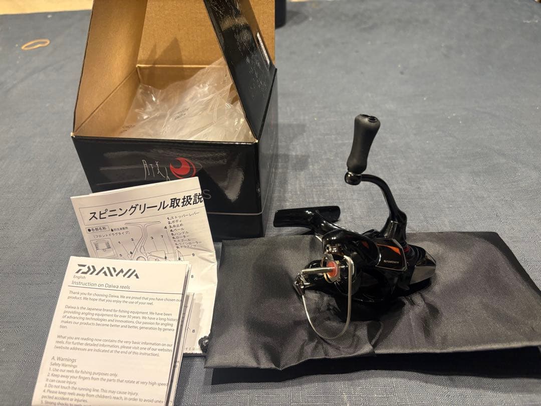 Daiwa LT 2000S スピニングリール