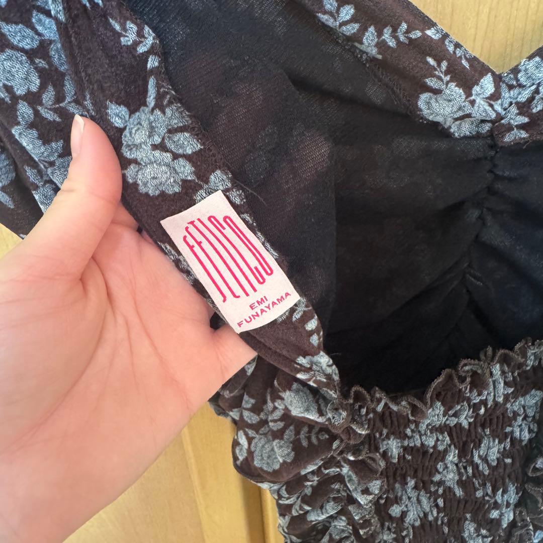 トップス FETICO ROSE VELVET TULLE SHIRRING TOP