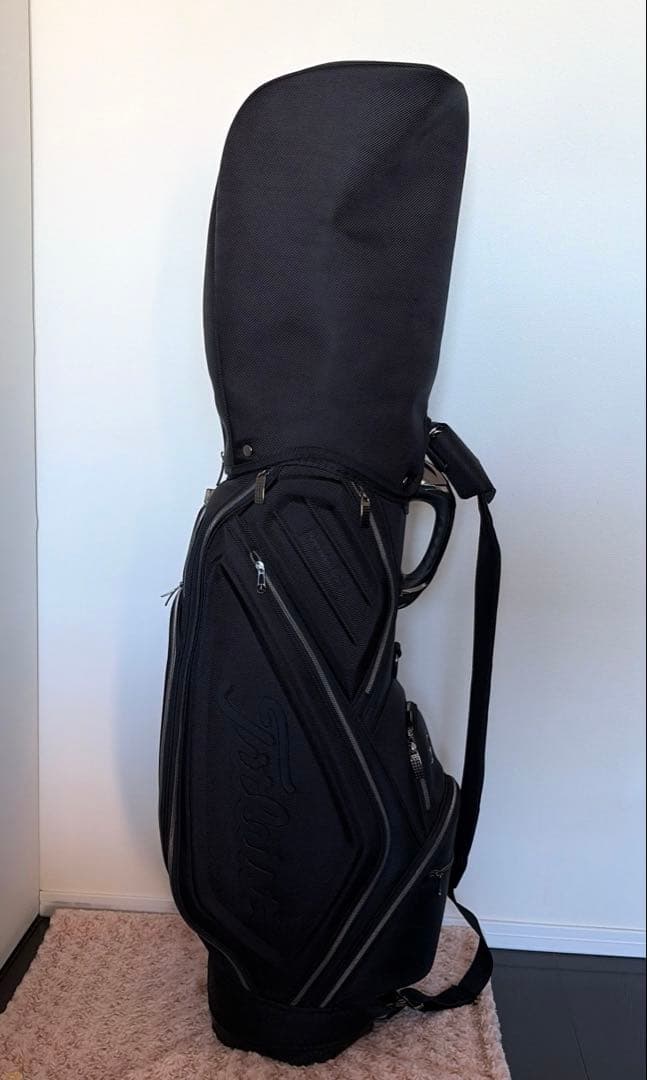 【限定品】メルセデスベンツ　タイトリスト　ゴルフキャディバッグ
