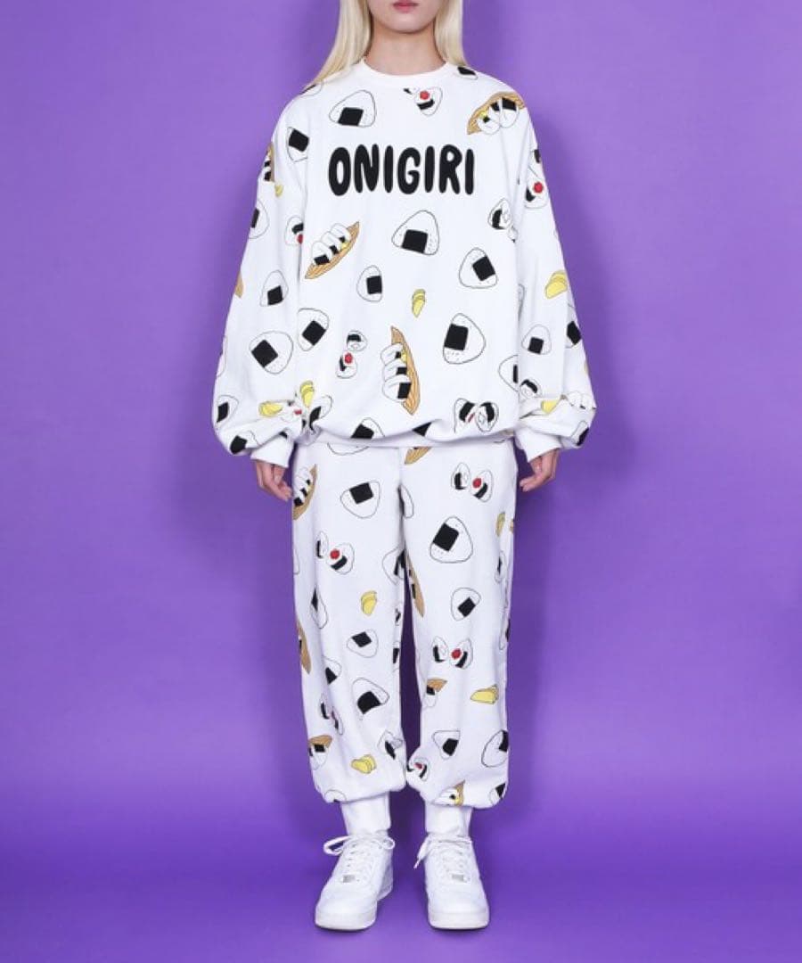 ぷにゅず　おにぎりスウェット　Tシャツ付 ３点セット