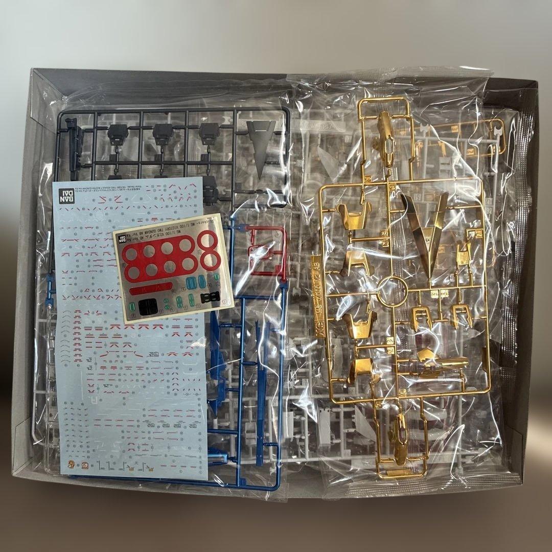 新品 MG 1/100 V2アサルトバスターガンダム Ver.Ka ベース限定